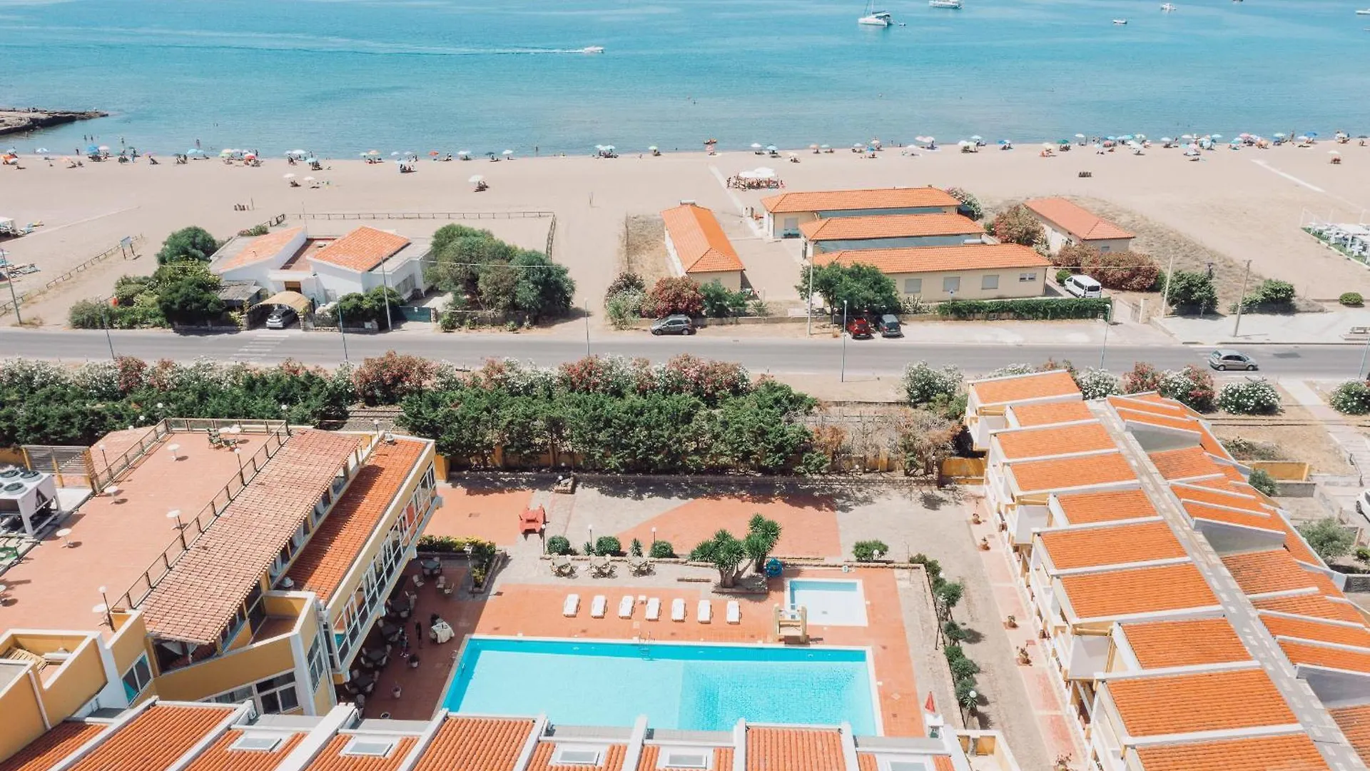 Hotel Malaspina Bosa Marina 4*,